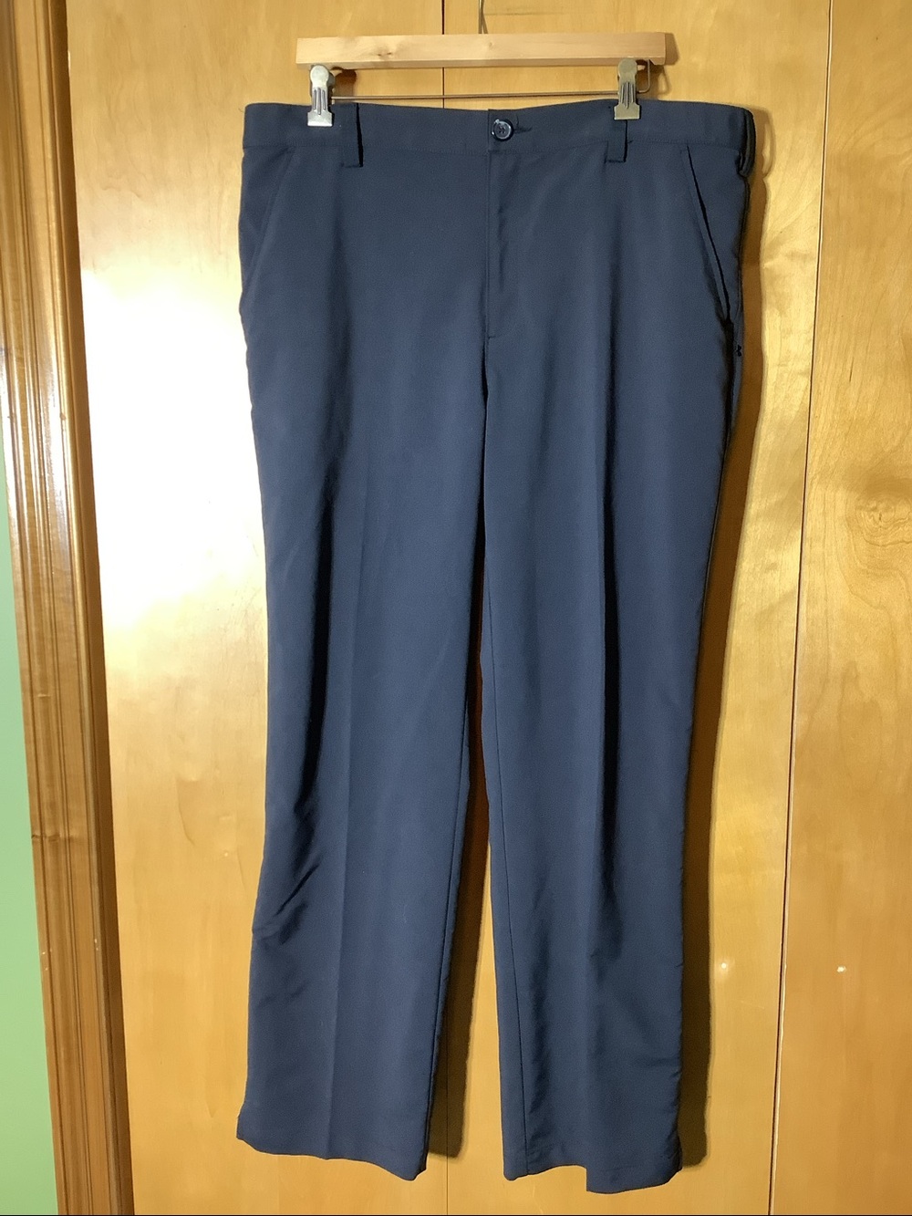 Under Armor dark gray dress pants,size 38/32